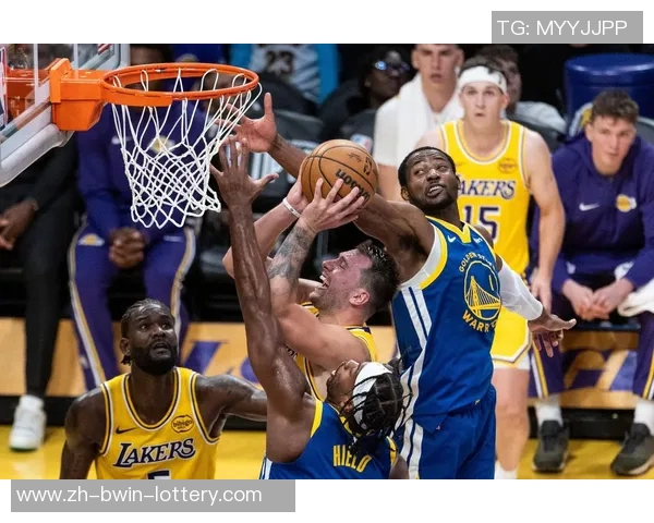 勇士与湖人最新对决分析及赛季前景展望